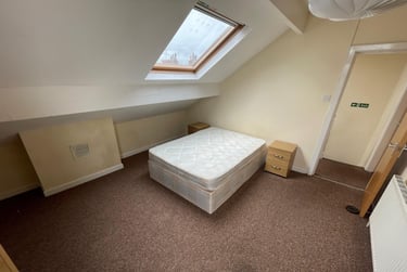3 bed house, Beechwood Crescent, Burley, Leeds, LS42LL - Image 6