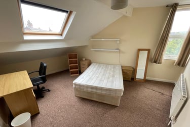 3 bed house, Beechwood Crescent, Burley, Leeds, LS42LL - Image 8