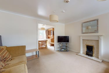 6 bed house, Adam Dale, City Centre, Loughborough, LE113HD - Image 1