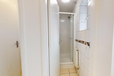 6 bed house, Storer Road, City Centre, Loughborough, LE115EQ - Image 13