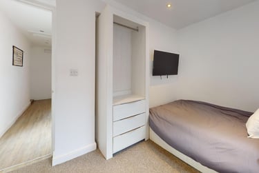 6 bed house, Forest Road, City Centre, Loughborough, LE113HS - Image 7