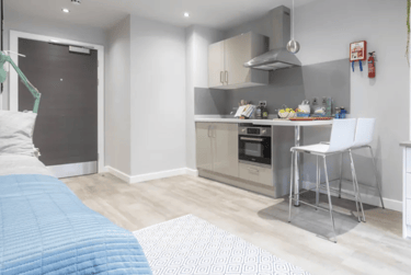 1 bed house, De Montfort Mews, Highfields, Leicester, LE17FW - Image 1