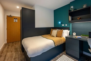 Classic Ensuite - Image 2