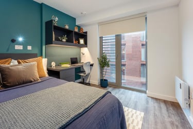 Deluxe Ensuite - Image 1