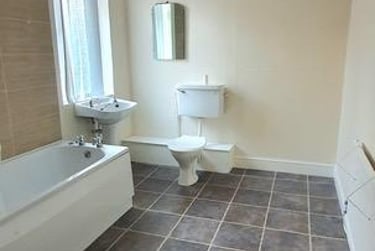 4 bed house, Ripon Street, Victoria Park, Leicester, LE21LW - Image 10