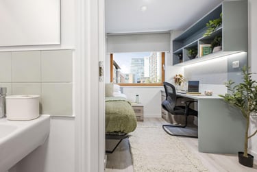 Classic Ensuite - Image 6