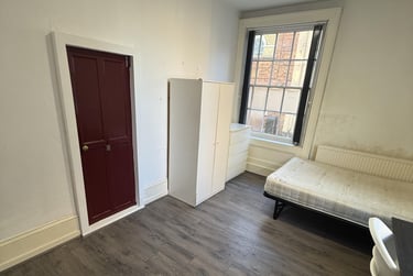 1 bed house, WyCliffe Street, Highfields, Leicester, LE15LR - Image 1