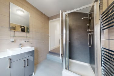 3 bed house, Broad Street, City Centre, Loughborough, LE115AB - Image 13