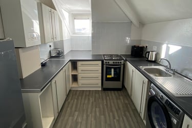 2 bed house, Myrtle Road, Highfields, Leicester, LE21FX - Image 3