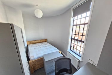 5 bed house, Robin Hood Street, Hockley, Nottingham, NG31GF - Image 3