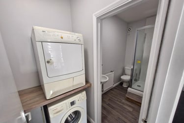 5 bed house, Robin Hood Street, Hockley, Nottingham, NG31GF - Image 9