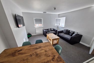 5 bed house, Robin Hood Street, Hockley, Nottingham, NG31GF - Image 1