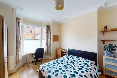 5 bed house, The Nook, Crookesmoor, Sheffield, S101EJ - Image 2