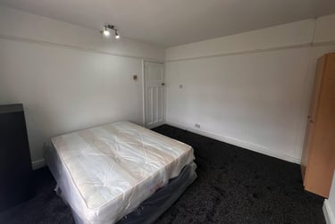4 bed house, Dennistead Crescent, Headingley, Leeds, LS63PU - Image 10