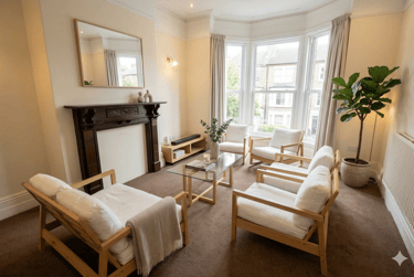 8 bed house, Belle Vue Road, Hyde Park, Leeds, LS31HF - Image 1