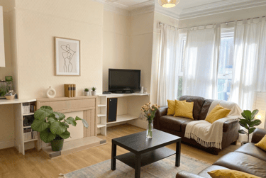 6 bed house, Manor Terrace, Headingley, Leeds, LS61BU - Image 1