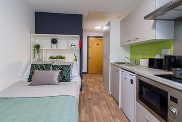 Classic Ensuite - Image 5