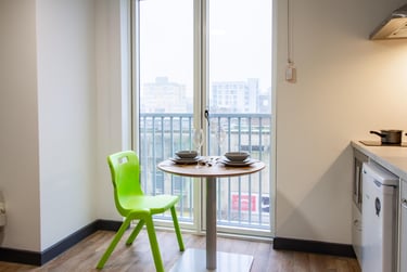 Executive Studio - Image 8