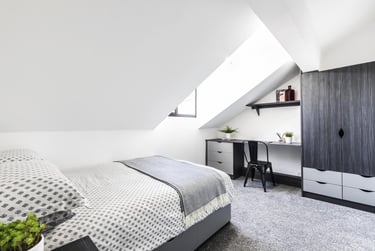 2 bed house, Queens Road, Hyde Park, Leeds, LS61HU - Image 3