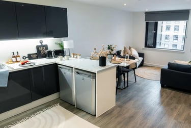 Club Ensuite at Palamon Court, Rhodaus Town, City Centre, Canterbury, CT12YA - Image 4