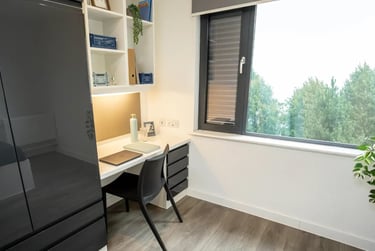 Super Elite Studio at Palamon Court, Rhodaus Town, City Centre, Canterbury, CT12YA - Image 4
