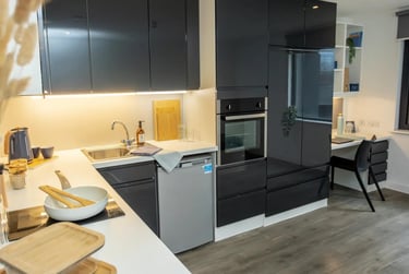 Super Elite Studio at Palamon Court, Rhodaus Town, City Centre, Canterbury, CT12YA - Image 2