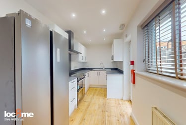 1 bed house, Mostyn Road, City Centre, Birmingham, B169DU - Image 3