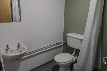 Non Ensuite - Silver (6 Bed) - Image 9