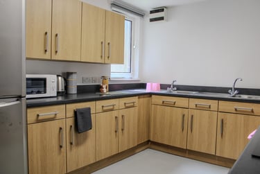 Ensuite - Silver at St Peter House, St Peter Street, Pittodrie, Aberdeen, AB243HU - Image 10