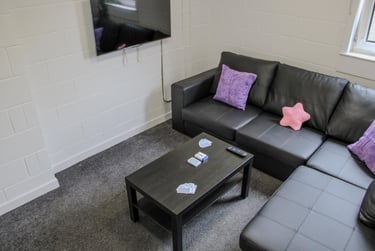 Ensuite - Silver at St Peter House, St Peter Street, Pittodrie, Aberdeen, AB243HU - Image 14