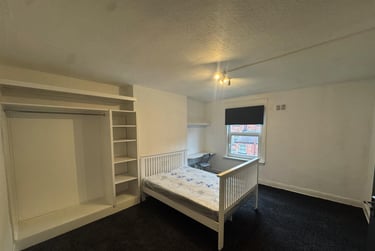 2 bed house, Royal Park Terrace, Hyde Park, Leeds, LS61EX - Image 8