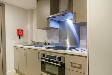 Classic Studio at COSMOS, 2 Moore Street, City Centre, Sheffield, S37HZ - Image 5