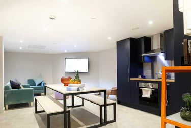Cluster Accessible Studio at COSMOS, 2 Moore Street, City Centre, Sheffield, S37HZ - Image 7