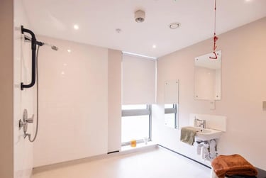 Cluster Accessible Studio at COSMOS, 2 Moore Street, City Centre, Sheffield, S37HZ - Image 13