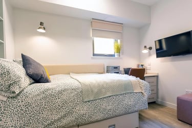 Classic Studio at SEREN, 66 Alexandra Road, City Centre, Swansea, SA15BD - Image 1
