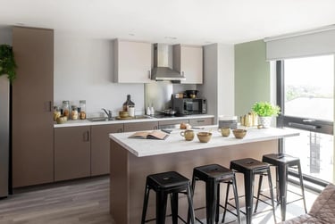 Ultra Premium 5 Bed Apartment Larger Room at Zenith, Herbert Street, City Centre, Cardiff, CF104DG - Image 6