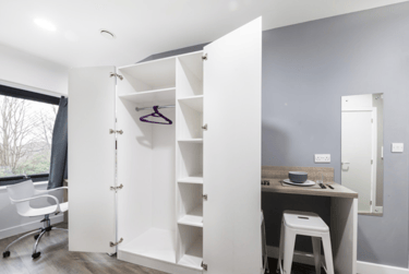 Deluxe Studio at AXO Kingston, 180-190 London Road, City Centre, Kingston, KT26QW - Image 3
