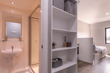 Deluxe Studio at AXO Kingston, 180-190 London Road, City Centre, Kingston, KT26QW - Image 5