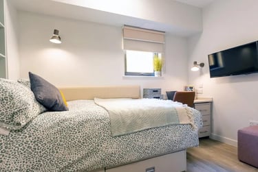 Deluxe Studio at SEREN, 66 Alexandra Road, City Centre, Swansea, SA15BD - Image 2