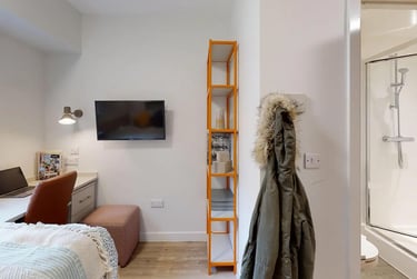 Block B Penthouse Studio at SEREN, 66 Alexandra Road, City Centre, Swansea, SA15BD - Image 6
