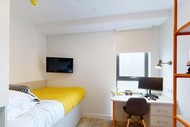 Penthouse Studio at SEREN, 66 Alexandra Road, City Centre, Swansea, SA15BD - Image 1