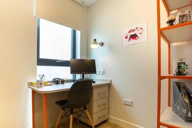 Skyline Cluster Studio at SEREN, 66 Alexandra Road, City Centre, Swansea, SA15BD - Image 2