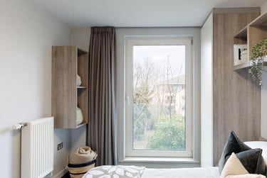 Canal View at Graystacks, 171 Castle Blvd, Dunkirk, Nottingham, NG71GY - Image 1