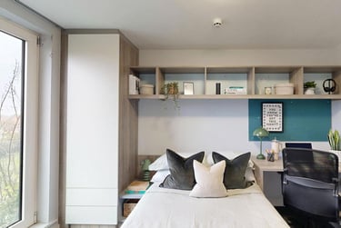 Canal View at Graystacks, 171 Castle Blvd, Dunkirk, Nottingham, NG71GY - Image 3