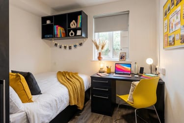 Premium Ensuite at Woodhouse Flats, St Marks Street, Woodhouse, Leeds, LS29EP - Image 3