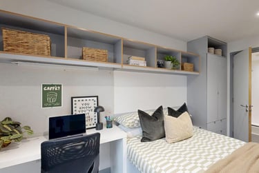 Castle Boulevard Ensuite at Graystacks, 171 Castle Blvd, Dunkirk, Nottingham, NG71GY - Image 4