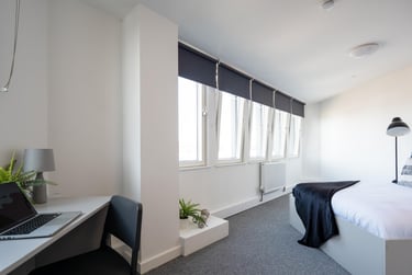 Accessible Studio at The Paper Works, York Street, City Centre, Sheffield, S12NY - Image 1