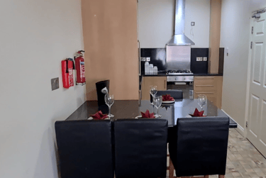1 bed house, Bishop Street, Highfields, Leicester, LE16AF - Image 3