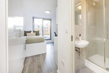 Standard Studio at The Cube Ealing, 11 Popes Lane, Ealing, London, W54NG - Image 4