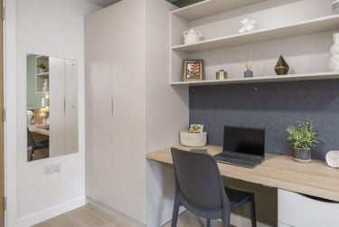 Classic Plus Studio - Image 8